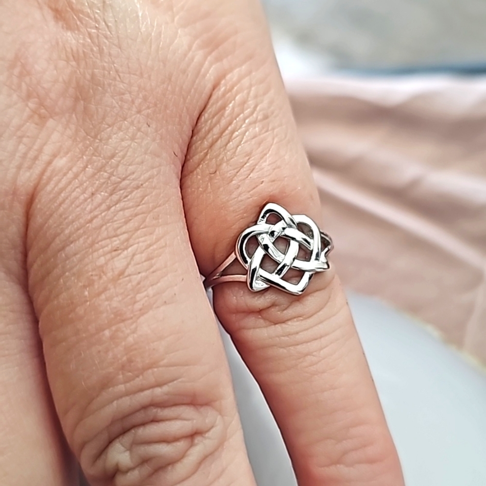 Silver Celtic Triquetra Ring